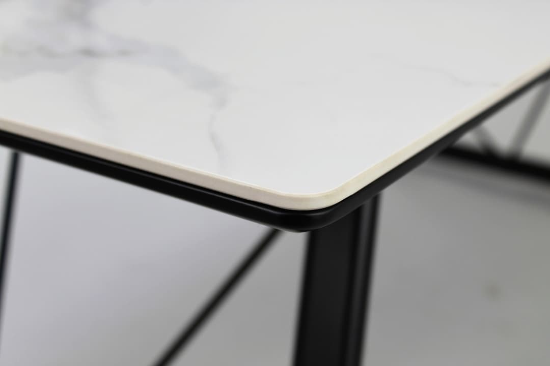 Paroli Couchtisch | Weiß