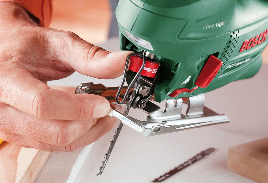 Bosch Home & Garden Stichsäge PST 900 PEL | Grün
