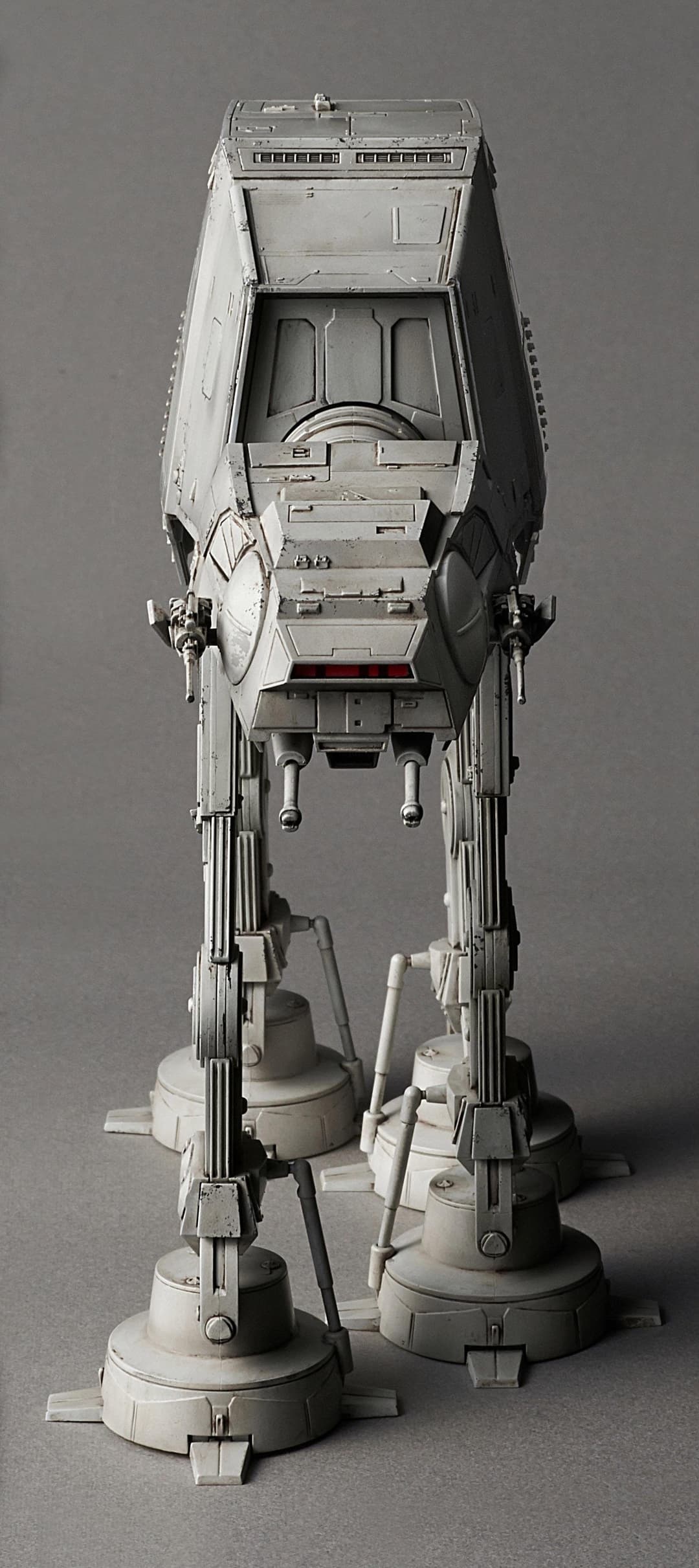 Bandai Modellbausatz Star Wars AT-AT | Grau