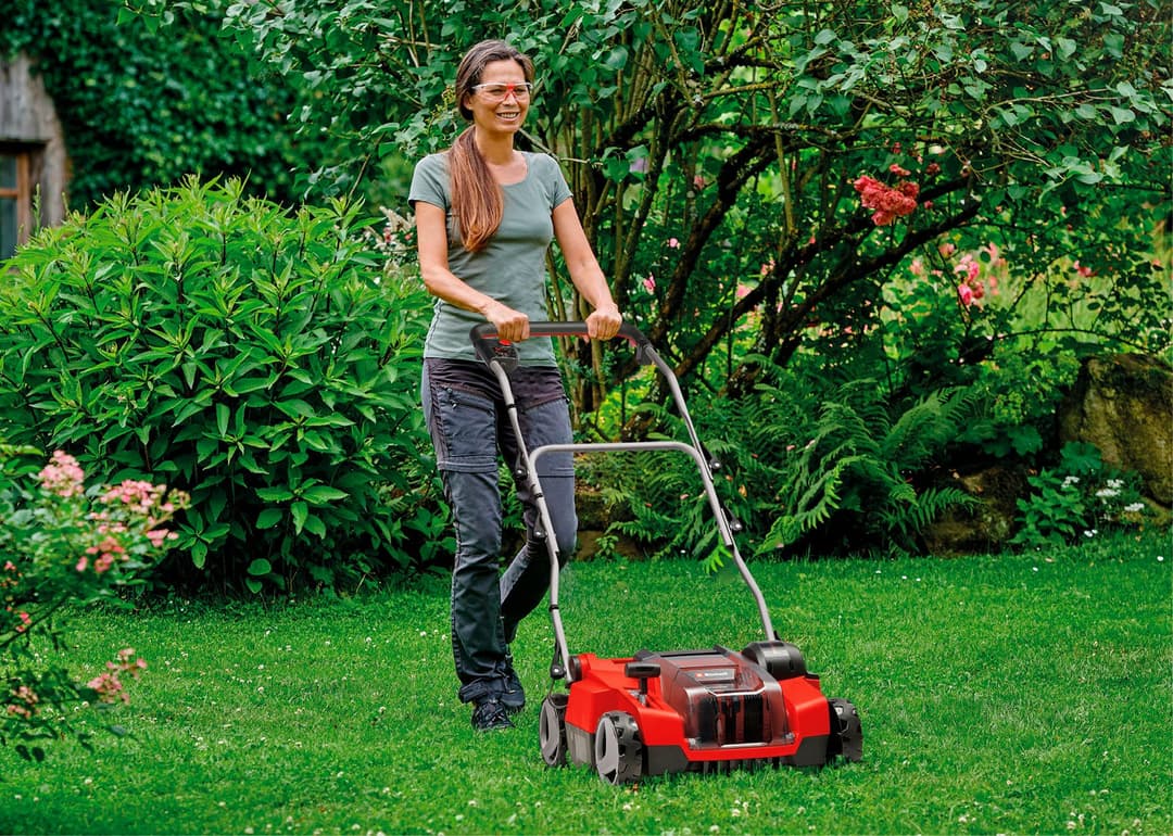 Einhell Akku-Vertikutierer / Lüfter GE-SC 36/35 Li - Solo | Rot