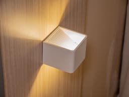 näve LED Wandleuchte Cube | Weiß
