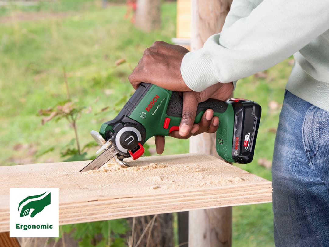 Bosch Home & Garden UniversalCut 18V-65 | Grün