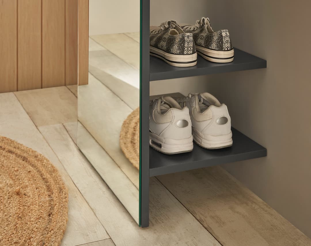 Home affaire Garderobenschrank GiRON/CiTY | Grau