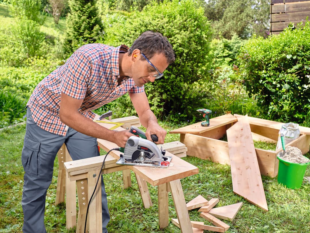 Bosch Home & Garden Handkreissäge PKS 40 | Grün