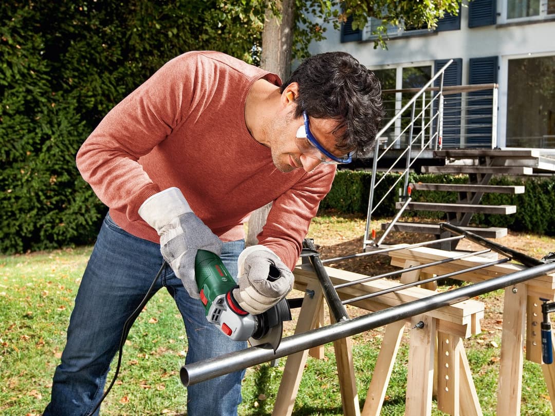 Bosch Home & Garden Winkelschleifer UniversalGrind 850-125