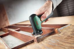 Bosch Home & Garden Easy Cut & Grind | Grün