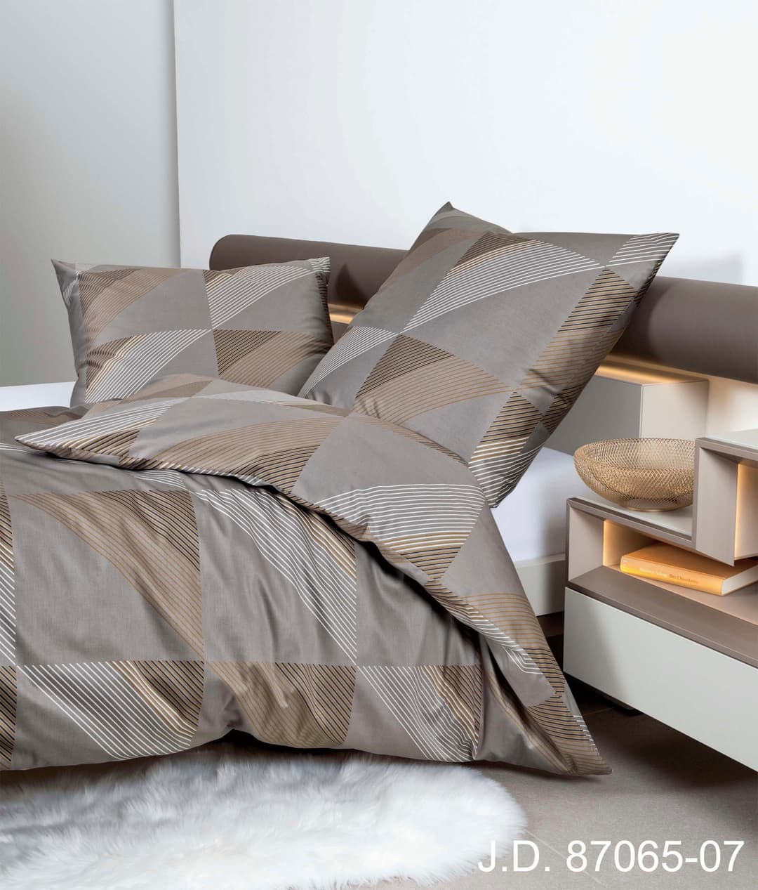 Janine Bettwäsche J. D. Mako-Satin | Braun