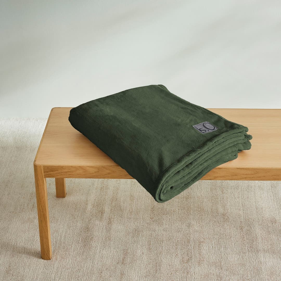 s.Oliver Wohndecke Kuschelsoft | Grün