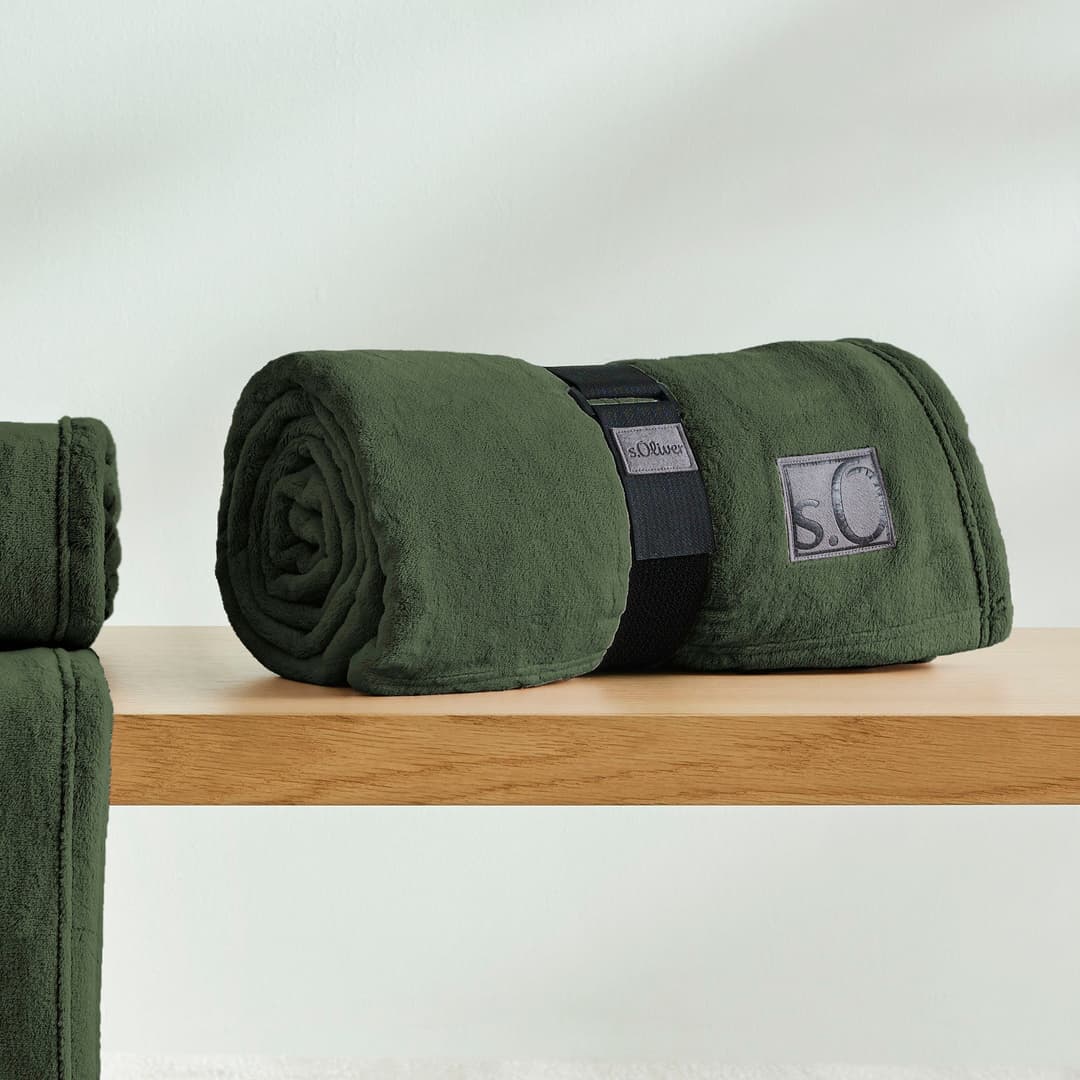 s.Oliver Wohndecke Kuschelsoft | Grün