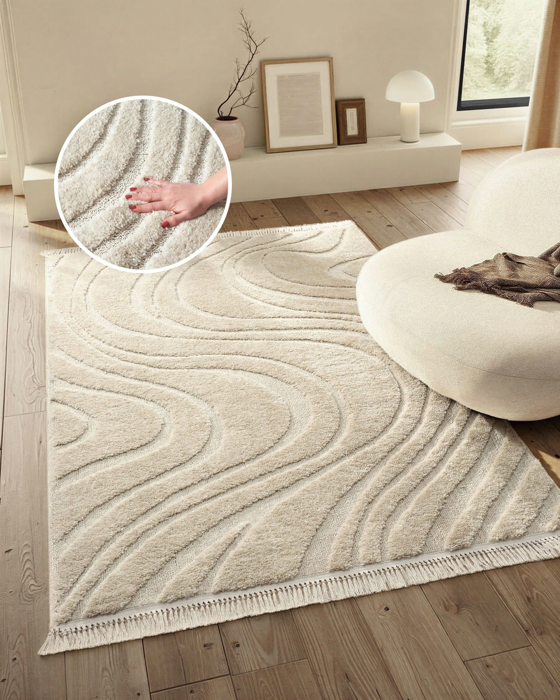 homsy by Ana Johnson Teppich Waavy mit Fransen | Beige