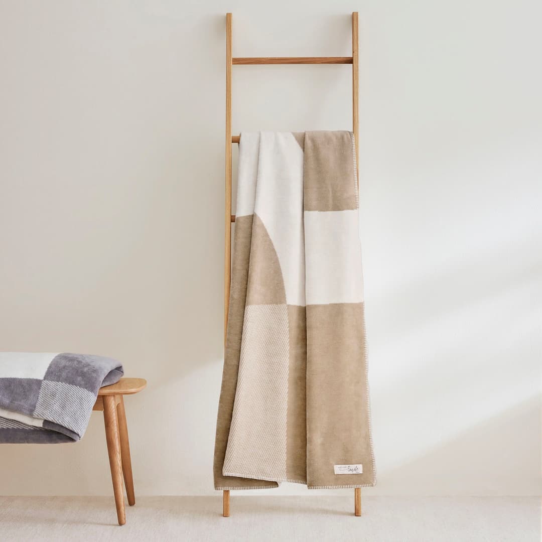 Wohndecke Kuscheldecke s.Oliver | Beige