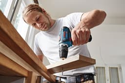 Bosch Professional Akku-Bohrschrauber GSR 12V-15 FC | Blau