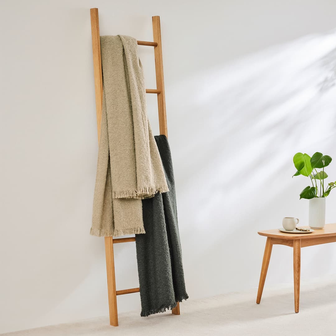 s.Oliver Boucle Wohndecke | Beige