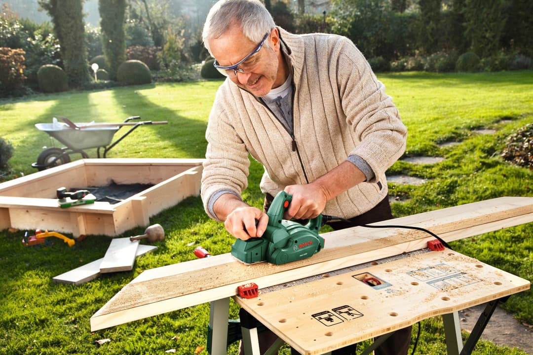 Bosch Home & Garden Elektrohobel PHO 1500 | Grün