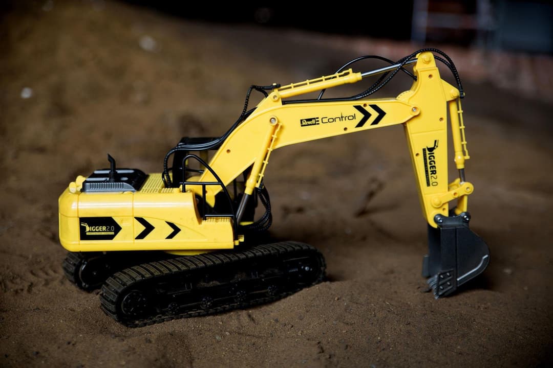 Revell® RC-Bagger Digger 2.0 | Gelb