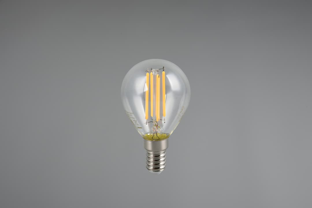 TRIO Leuchten LED-Filament Leuchtmittel Set E14 | Transparent
