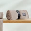 s.Oliver Wohndecke Kuschelsoft | Beige 2