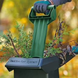 Bosch Home & Garden AXT 25 TC Leisehäcksler | Grün