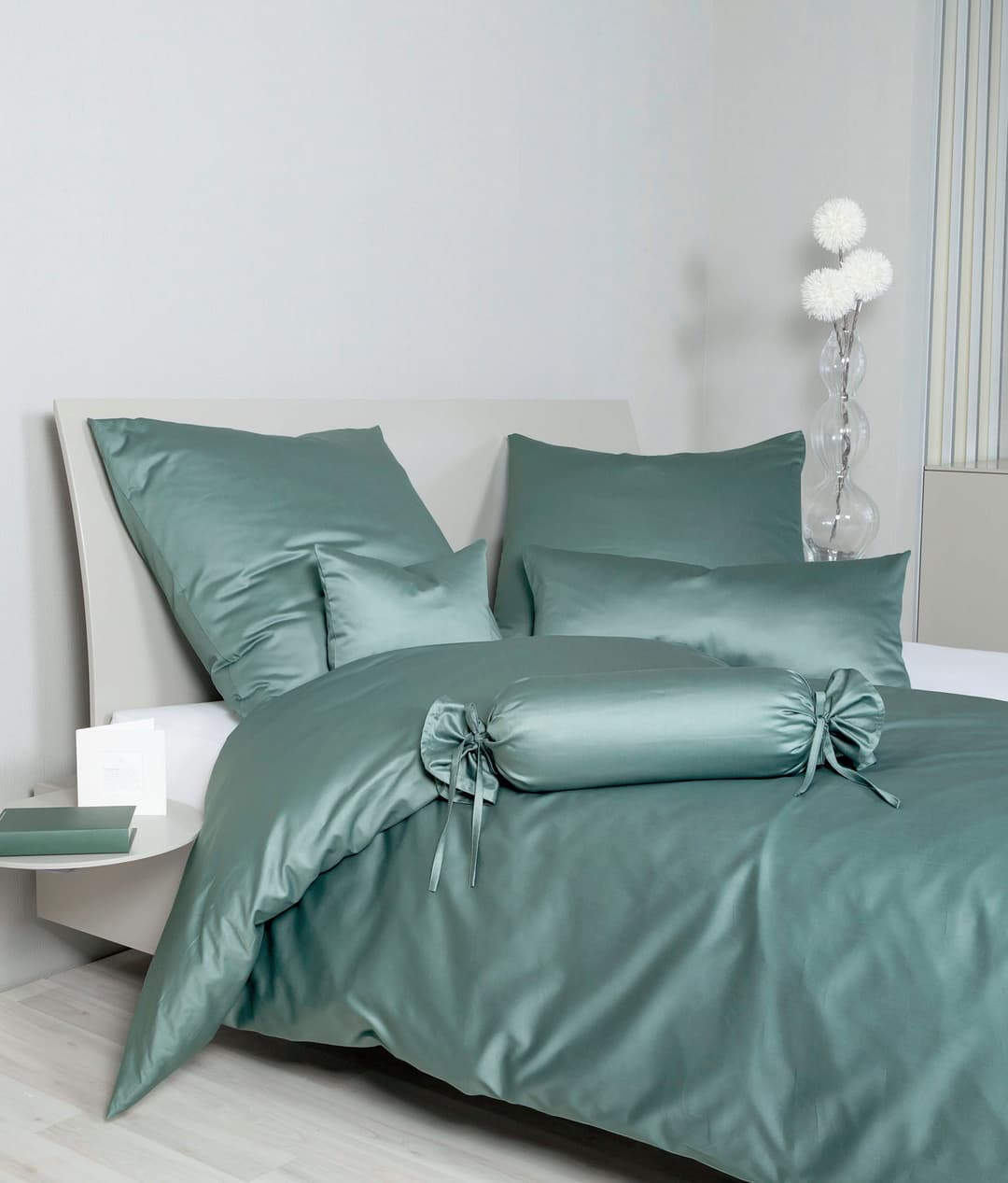 Janine Kissenbezug Colors Mako Satin | Grün