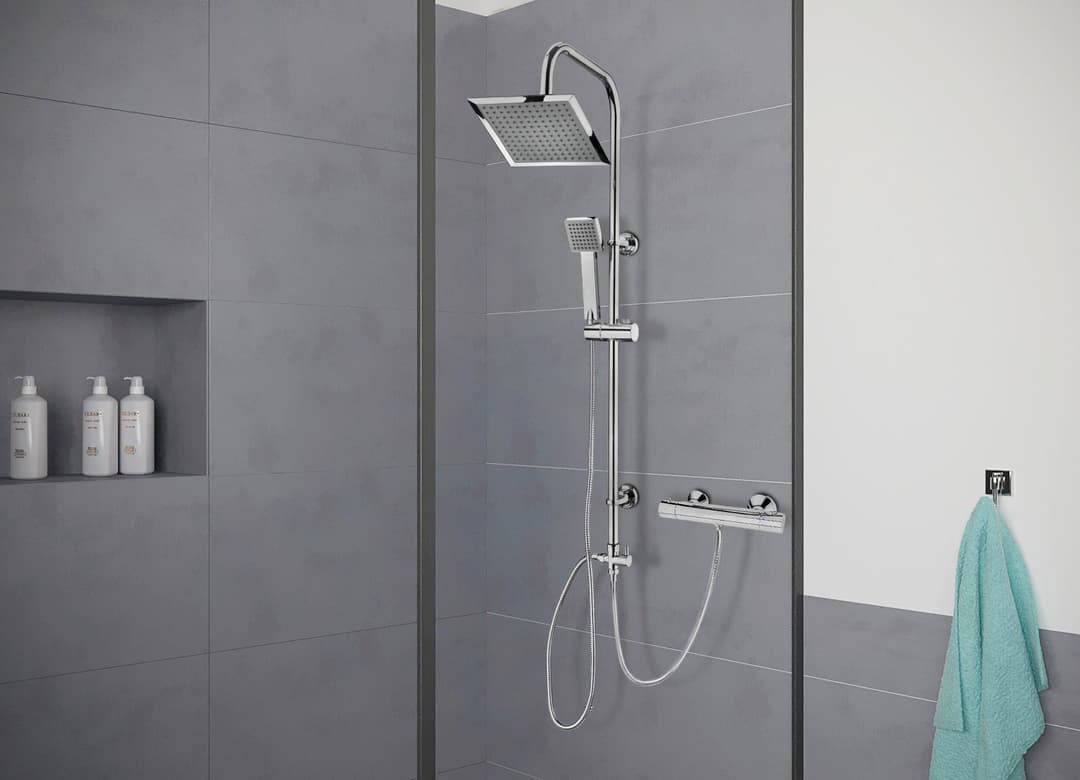 CORNAT Duschsystem Carballo | Silber