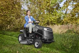 Alpina-Garden AT3 98 A Rasentraktor | Schwarz