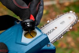 Bosch Professional Akku-Kettensäge Mini » GKE 18V-15« | Blau