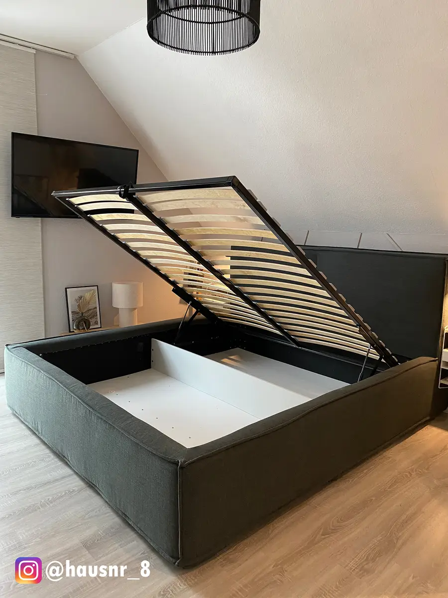 Studio Copenhagen Polsterbett KINX 180x200cm | Grau