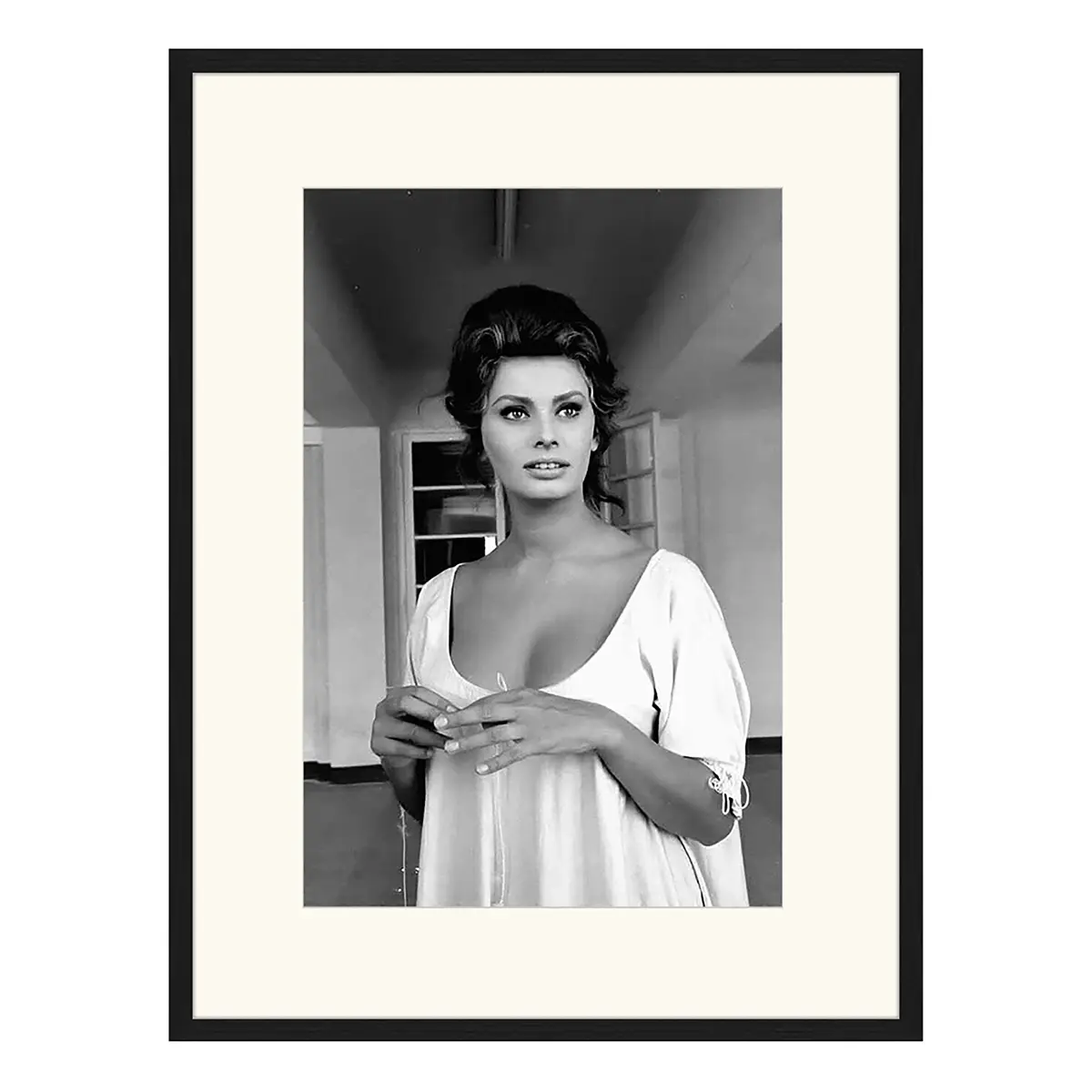 Bild Sophia Loren in White Dress | Schwarz