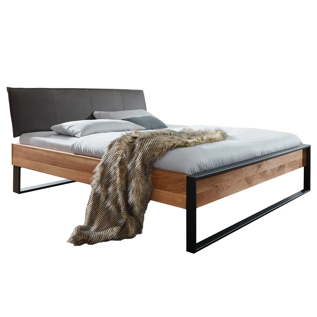 Red Living Massivholzbett Tipes | Holztöne