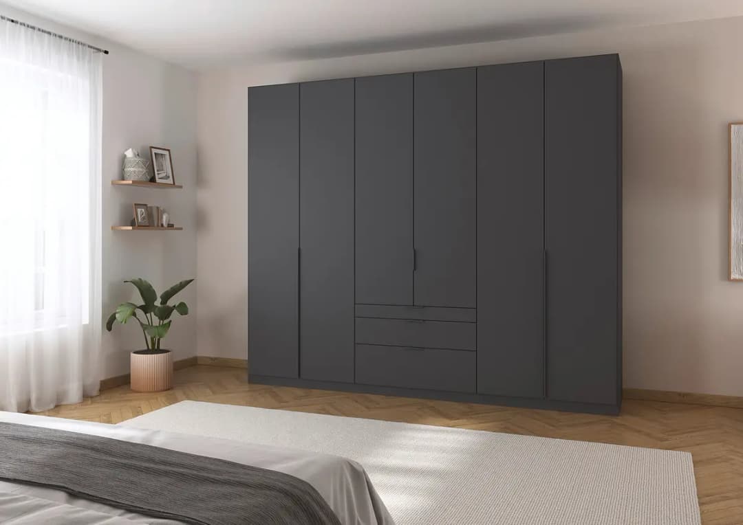 rauch Orange Drehtürenschrank Alabama mit Schubladen 271 x 229cm