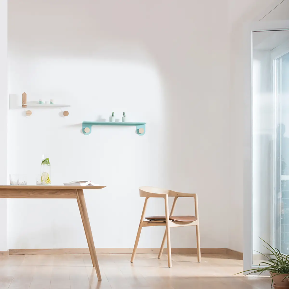 Massiver Esstisch 140 x 90cm Braun/Eiche | Braun
