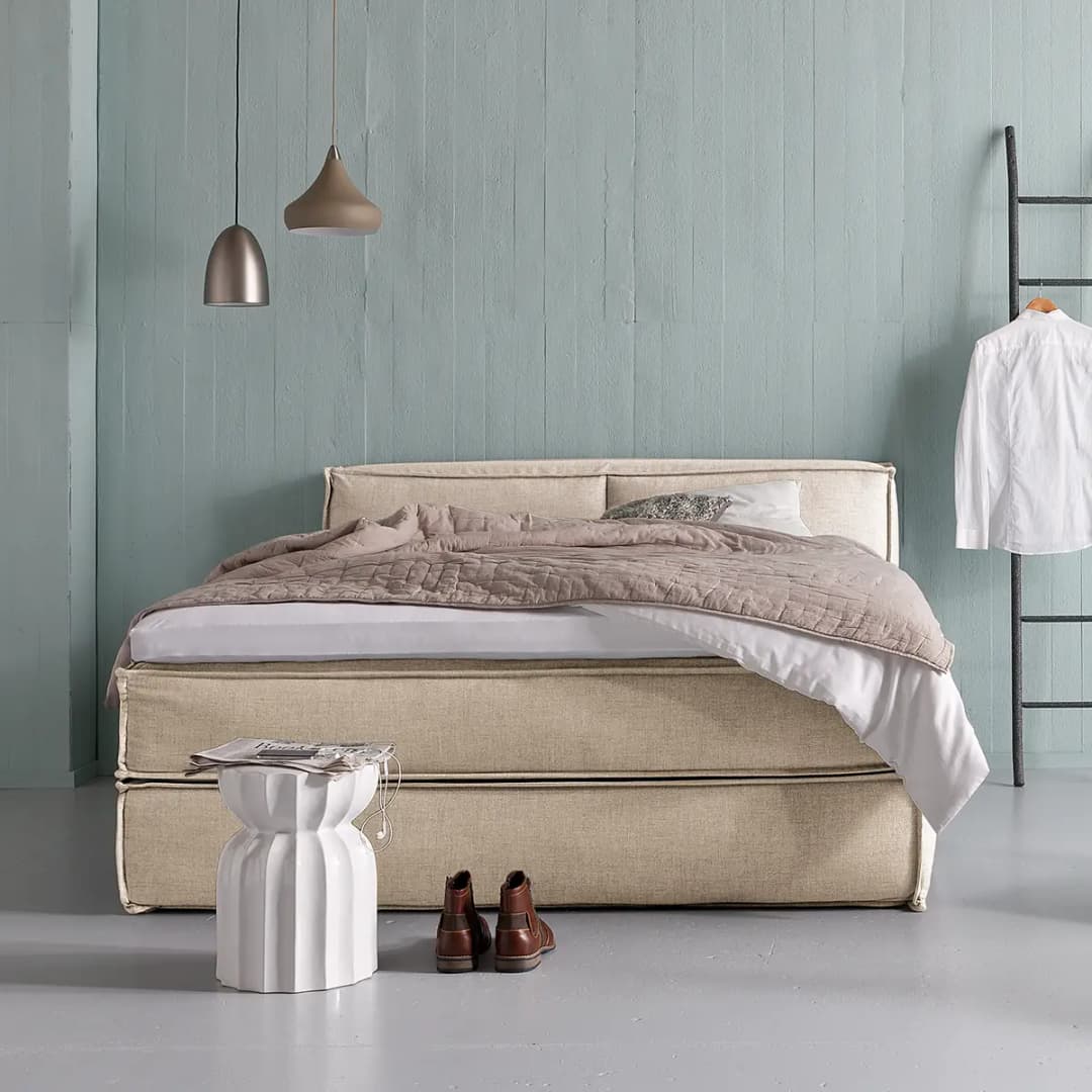 Premium Boxspringbett mit Kopfteil | Beige