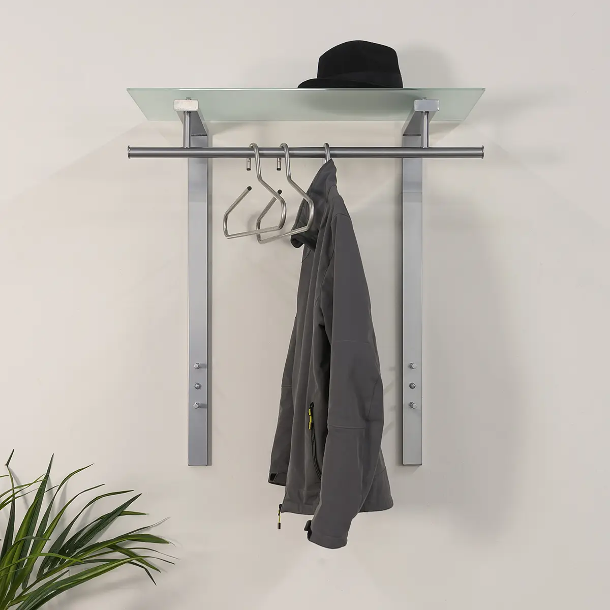 Wandgarderobe Reenvard | Silber