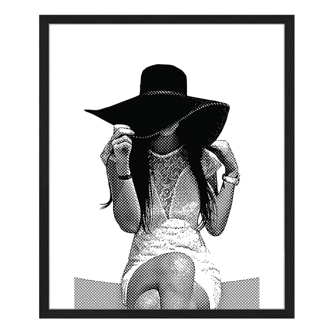 Bild Young Women Wearing Sun Hat | Mehrfarbig
