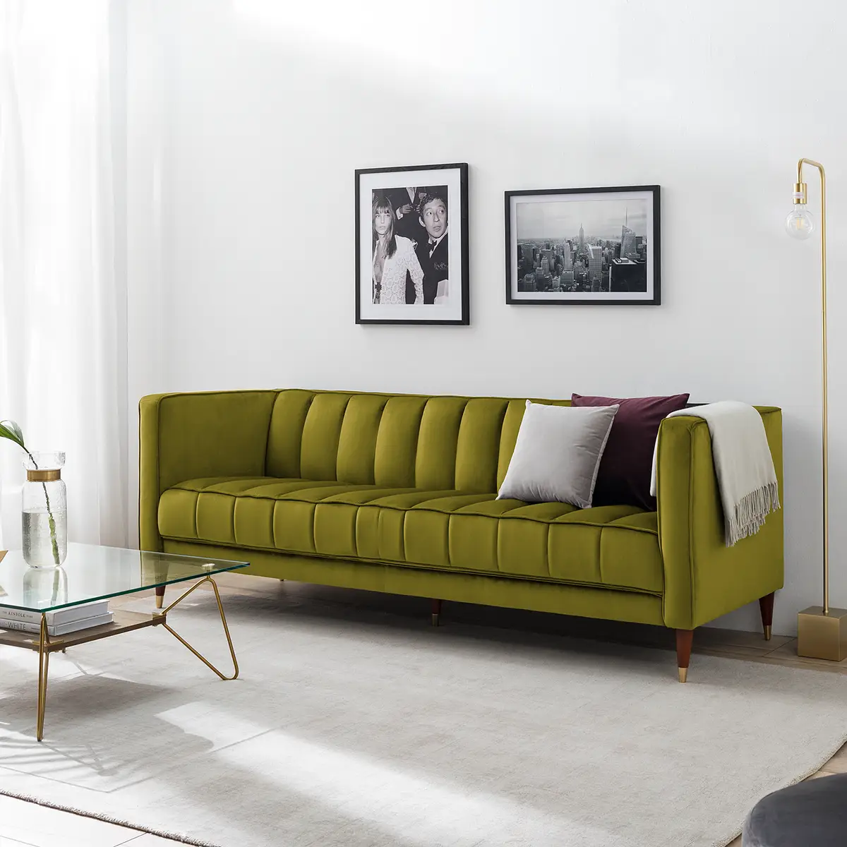 Sofa Suzy 2,5-Sitzer Grün Samt Ravi | Grün