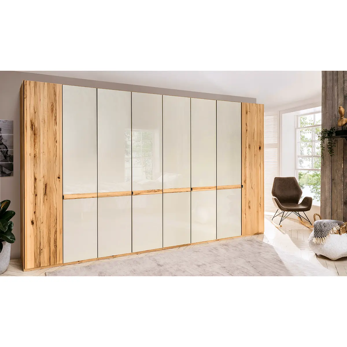 Drehtürenschrank I 400 x 236cm | Braun