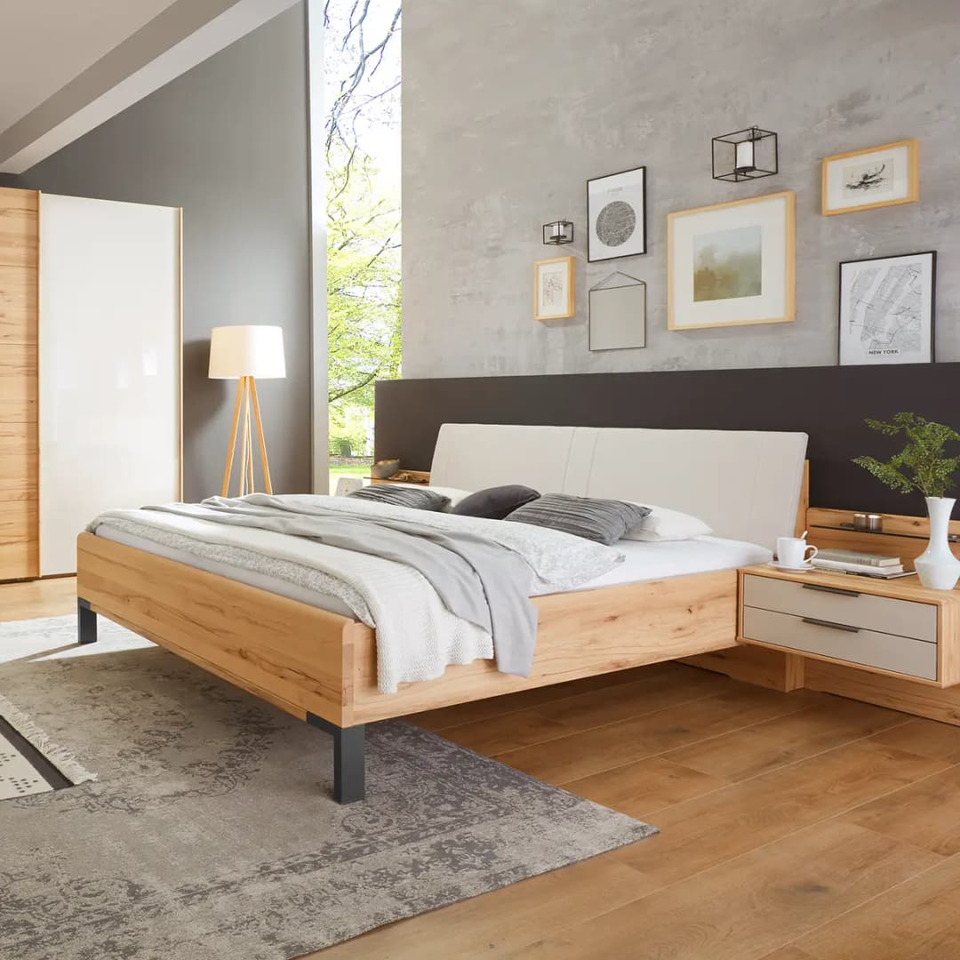 Massivholzbett V | Braun