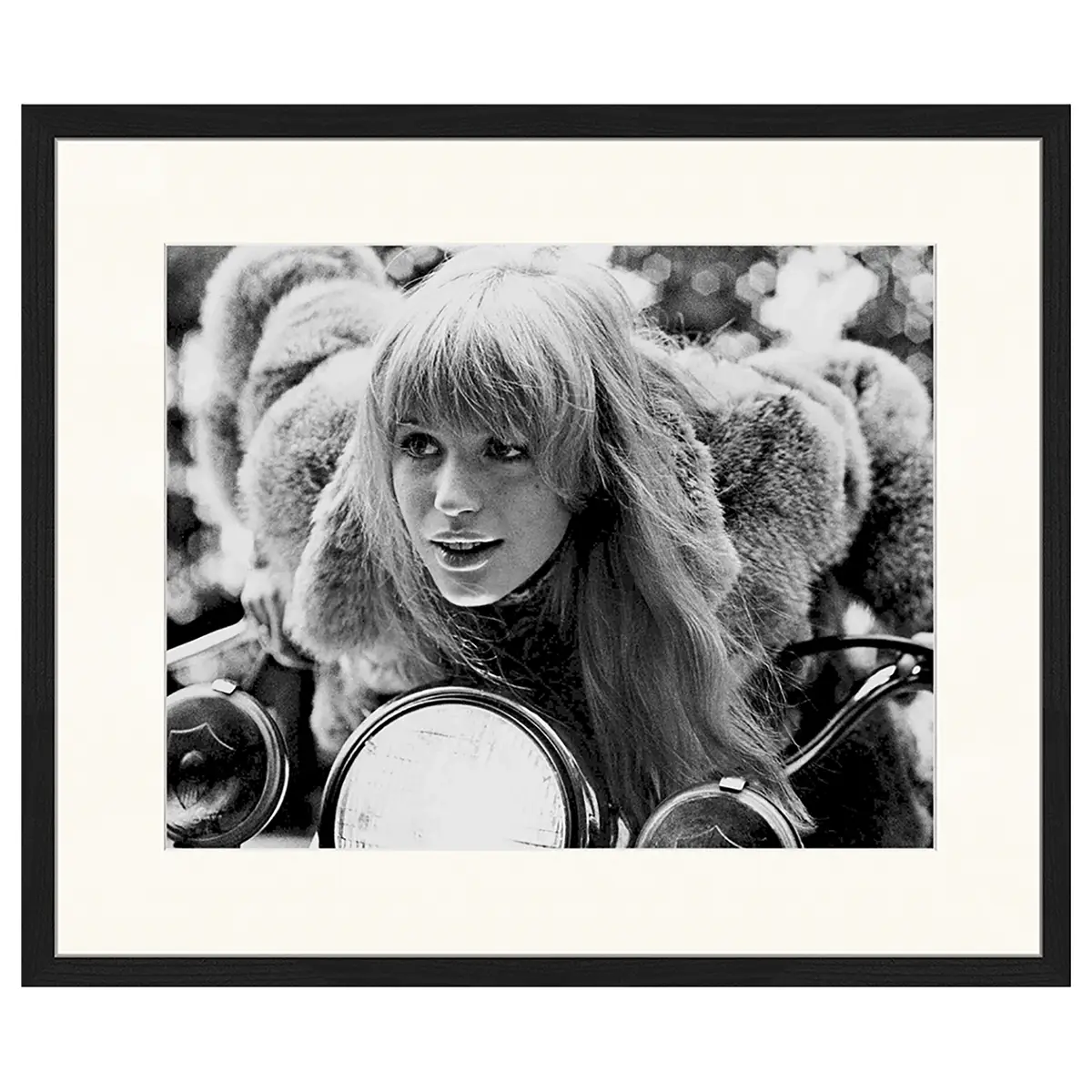 Bild Marianne Faithful | Schwarz