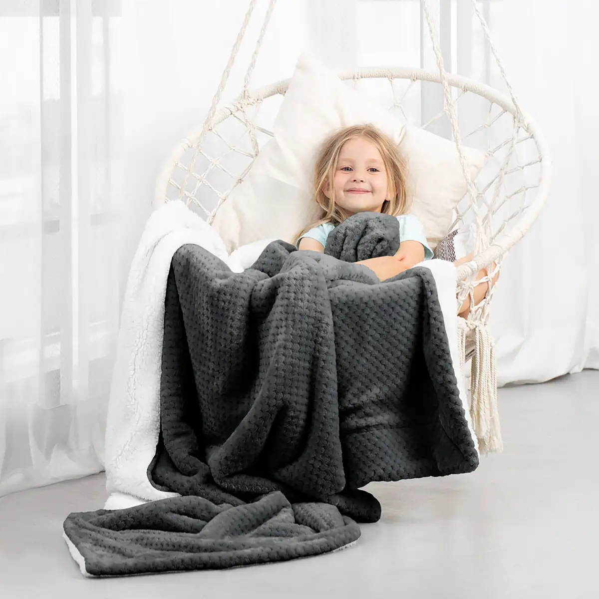 Kuscheldecke Leepy | Grau