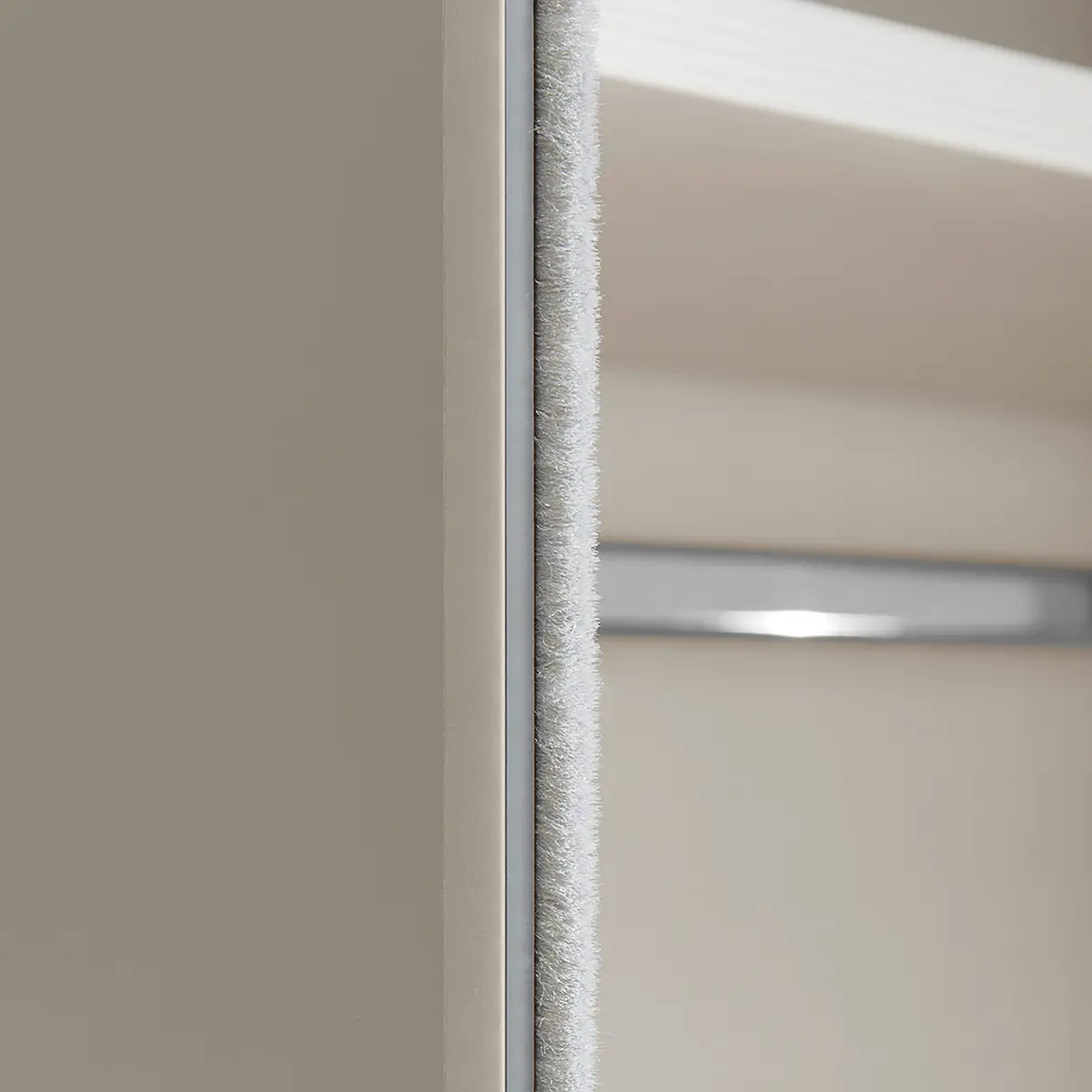 Schwebetürenschrank Typ B | Beige