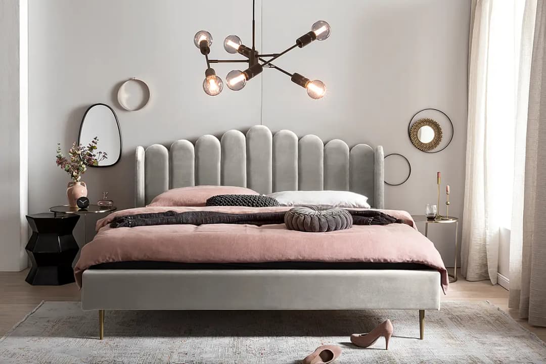 Polsterbett Kronach 180 x 200cm Samt Beige/Beige/Gold | Beige