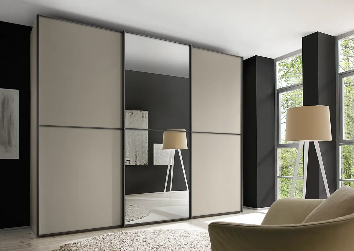 Schwebetürenschrank Typ B | Beige