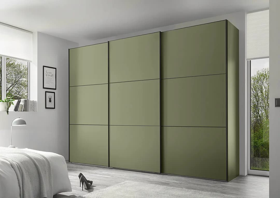 Schwebetürenschrank Includo Typ A | Grün