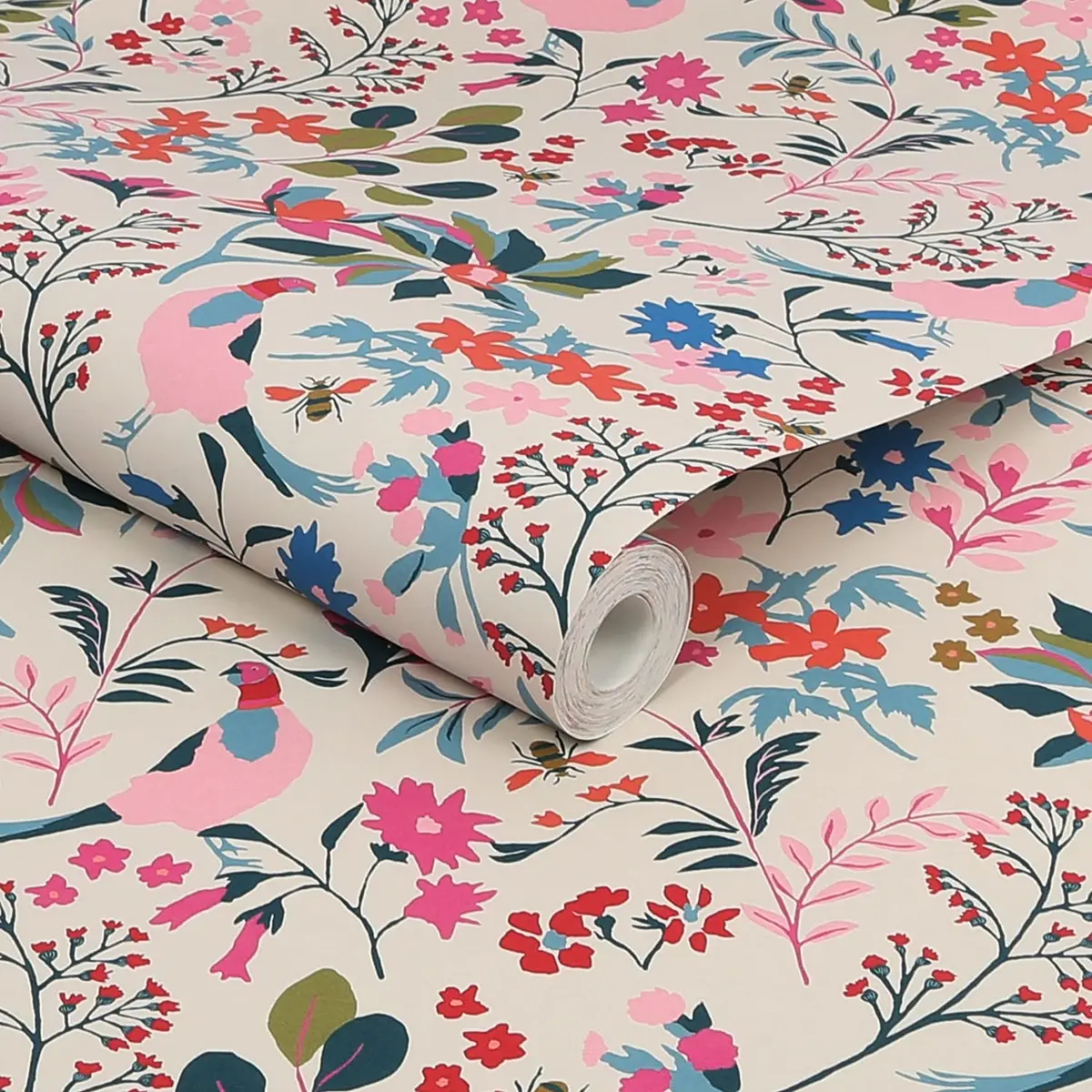 Vliestapete Fields Edge Floral | Mehrfarbig