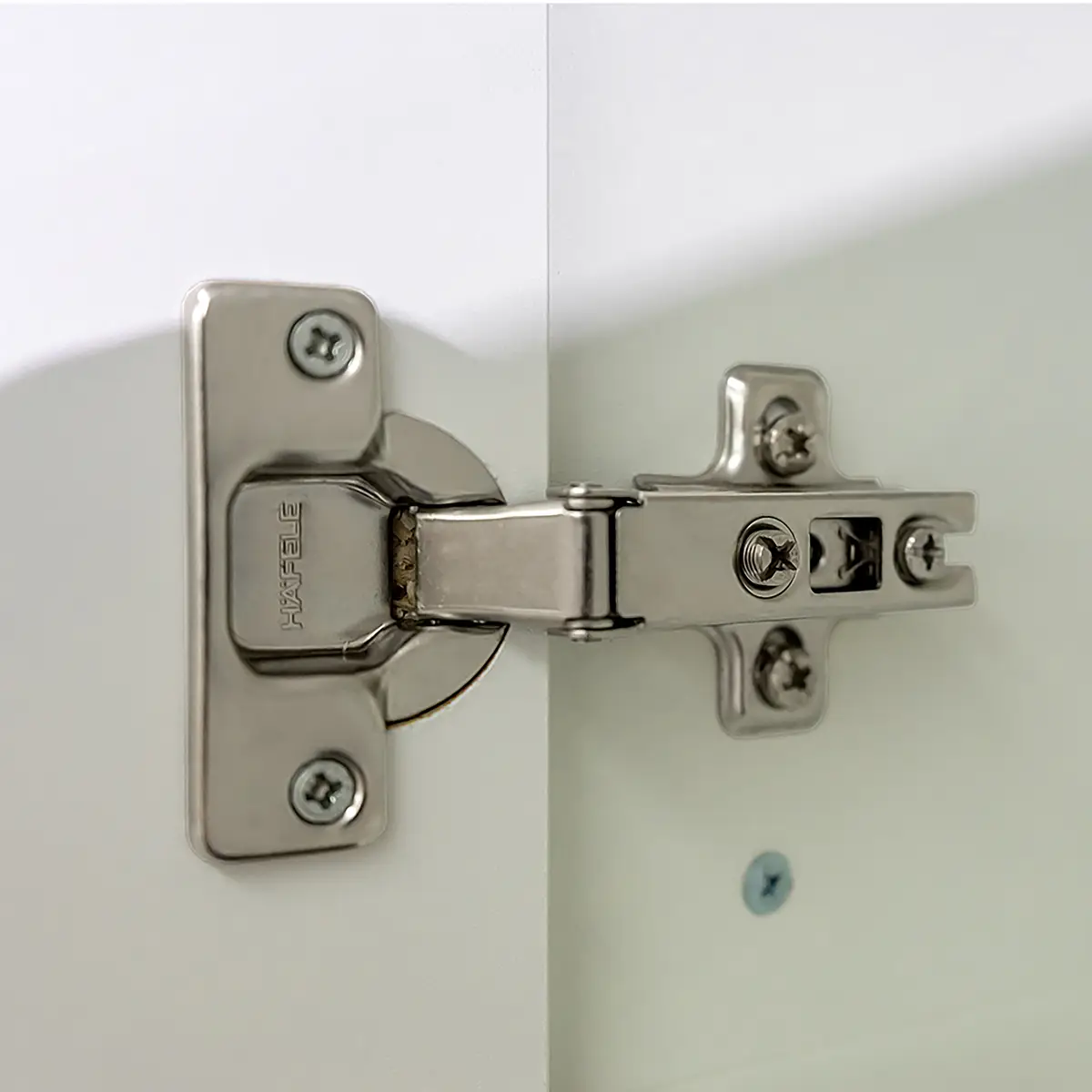 Hängeschrank XXL | Braun