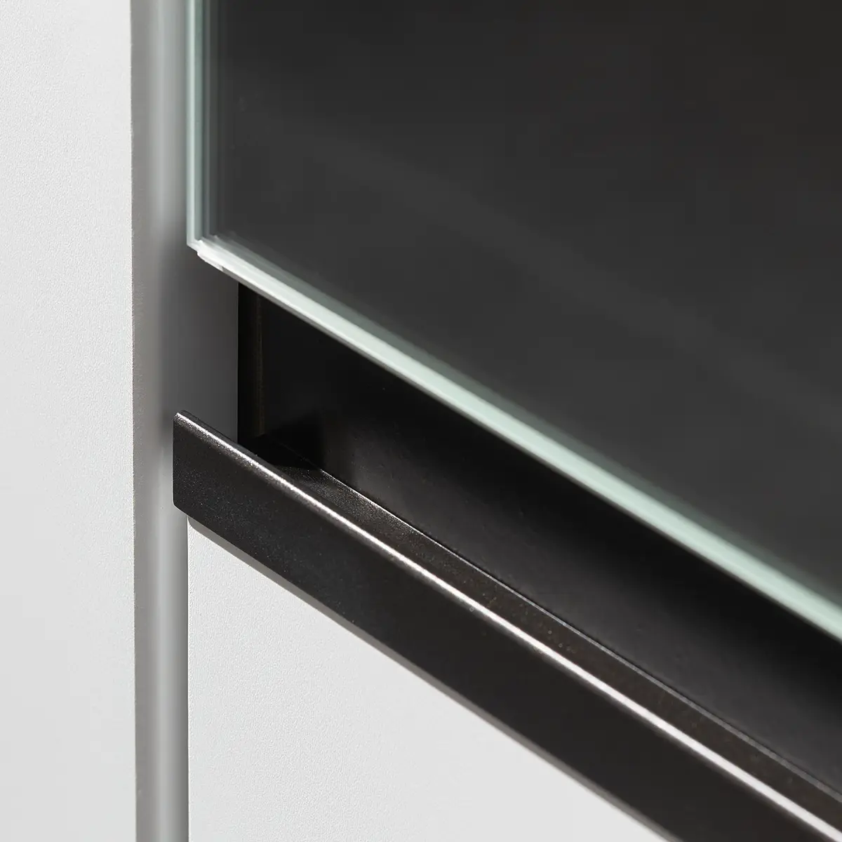 rauch Blue Drehtürenschrank Costa mit Spiegeltür 181cm | Weiß