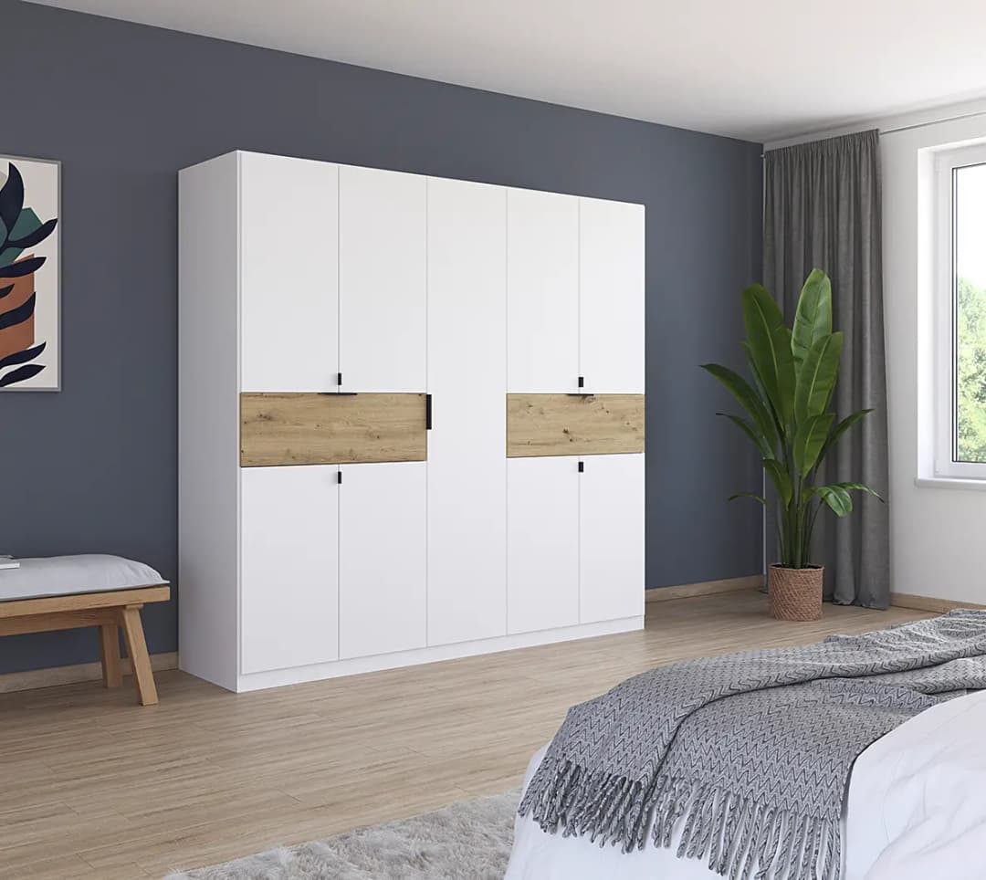 rauch Blue Drehtürenschrank Ticao | Mehrfarbig