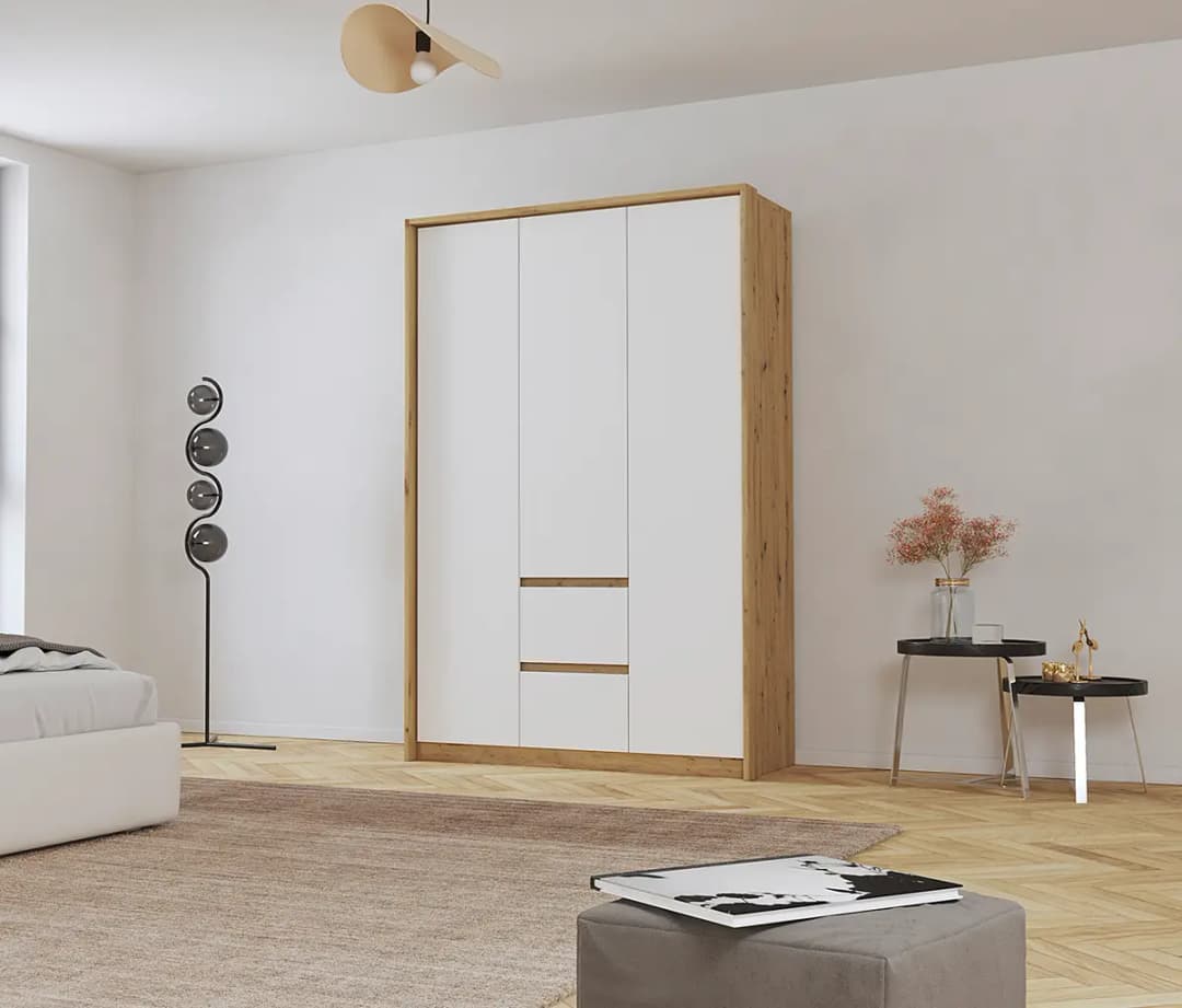rauch Orange Drehtürenschrank mit Passepartout 141cm | Mehrfarbig