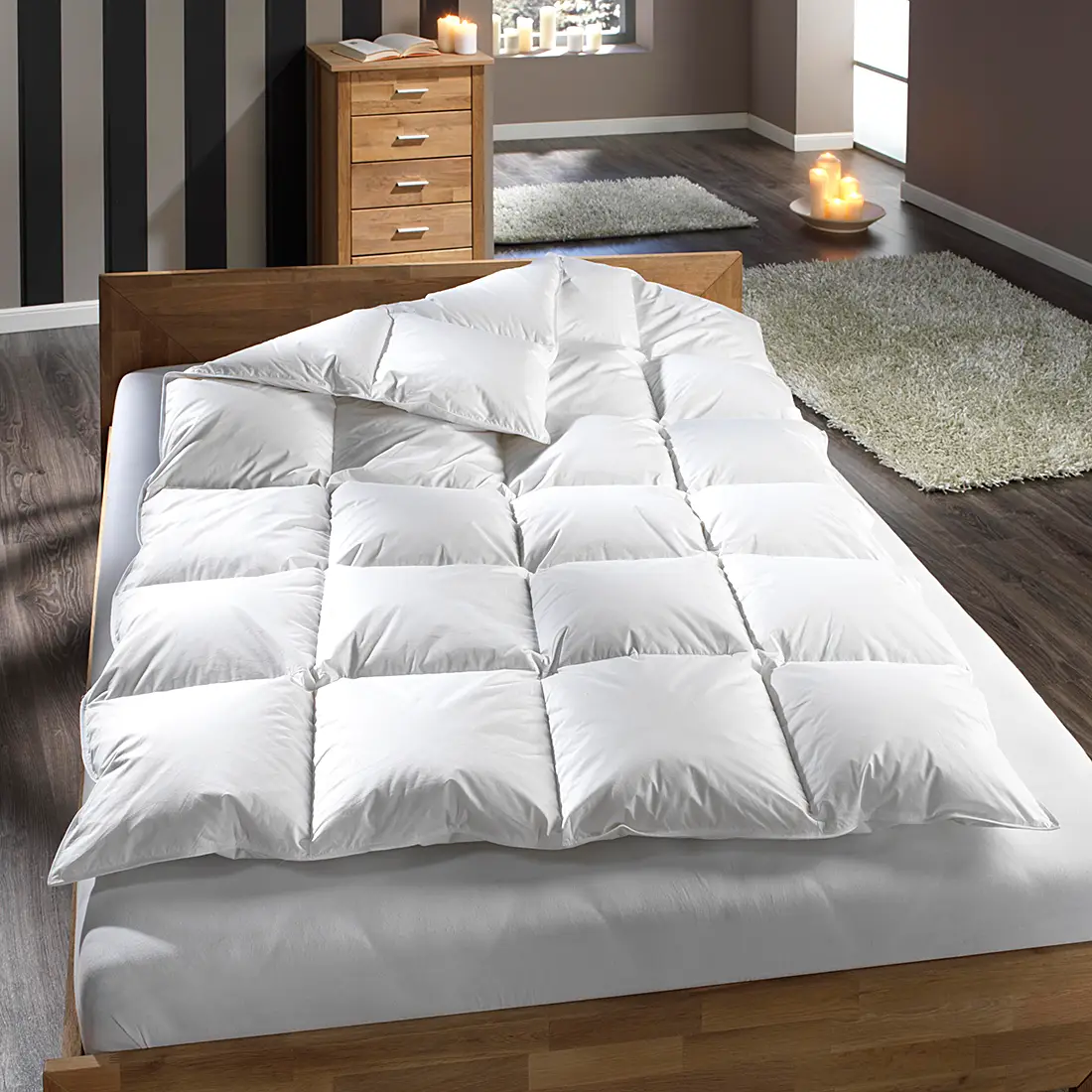 Cassettenbettdecke 155 x 220 cm Ganzjahr Weiß | Weiß